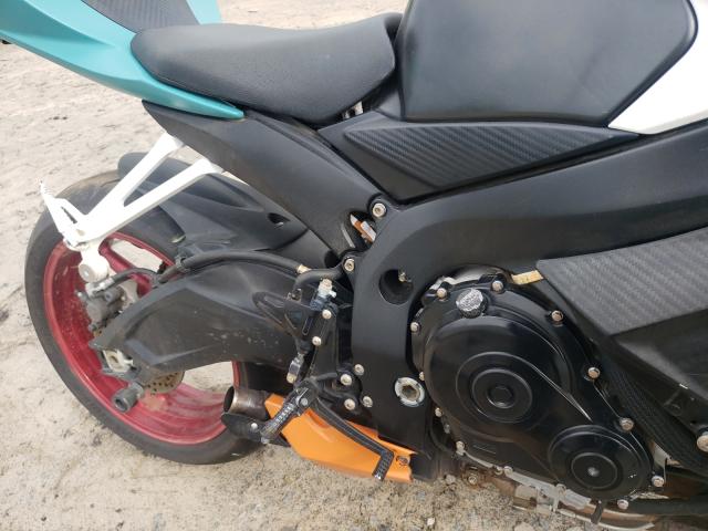2017 SUZUKI GSX-R600 JS1GN7FAXH2101209