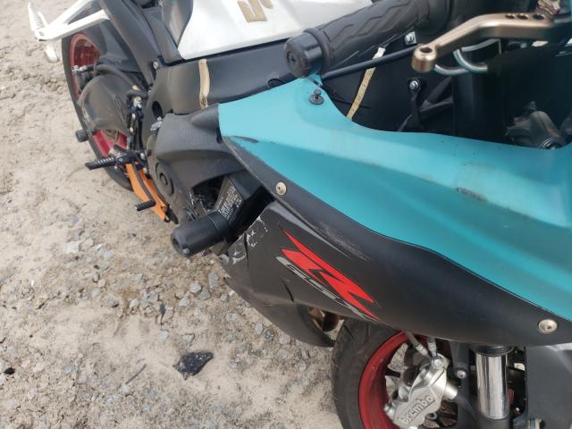 2017 SUZUKI GSX-R600 JS1GN7FAXH2101209