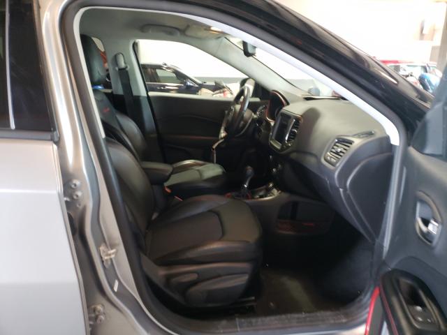 2019 JEEP COMPASS TR 3C4NJDDB5KT733544