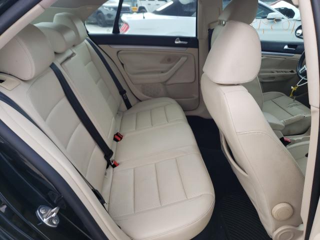 2010 VOLKSWAGEN JETTA LIMI 3VWAX7AJ0AM131151