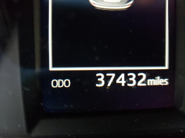 2018 TOYOTA RAV4 HV SE JTMJJREV9JD246789