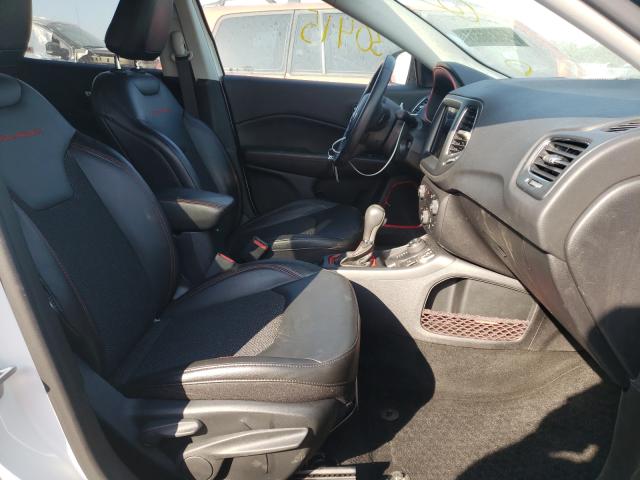 2019 JEEP COMPASS TR 3C4NJDDB2KT671780