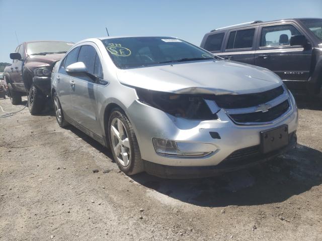 VIN 1G1RB6E47FU106777 2015 Chevrolet Volt no.1