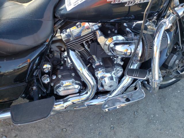 2011 HARLEY-DAVIDSON FLHX 1HD1KBM3XBB660308