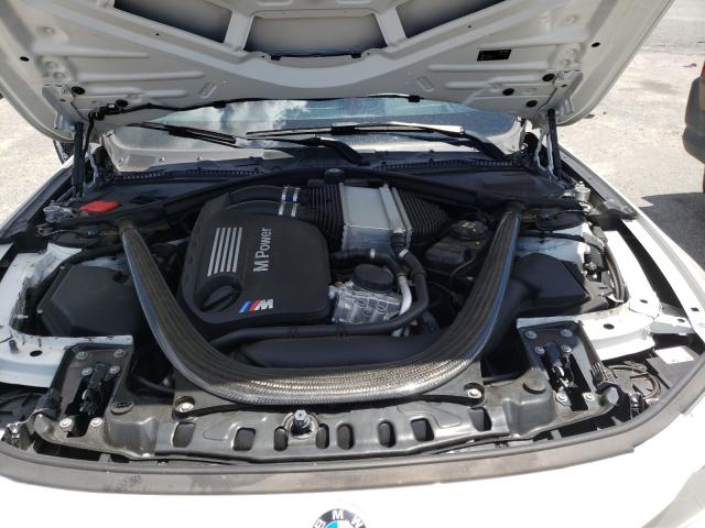 2016 BMW M4 WBS3R9C59GK338292