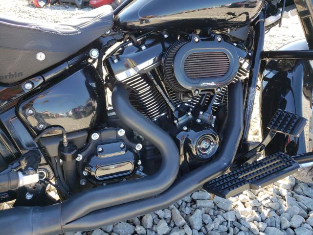 2019 HARLEY-DAVIDSON FLHCS 1HD1YBK25KB055346