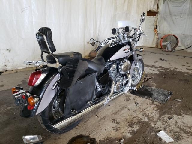 2000 HONDA VT750 CD2 JH2RC4462YM200622