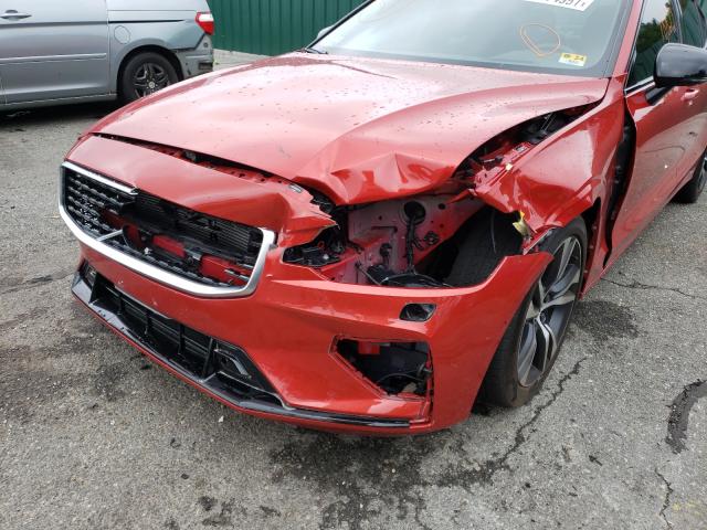 2019 VOLVO S60 T6 R-D 7JRA22TM4KG012172
