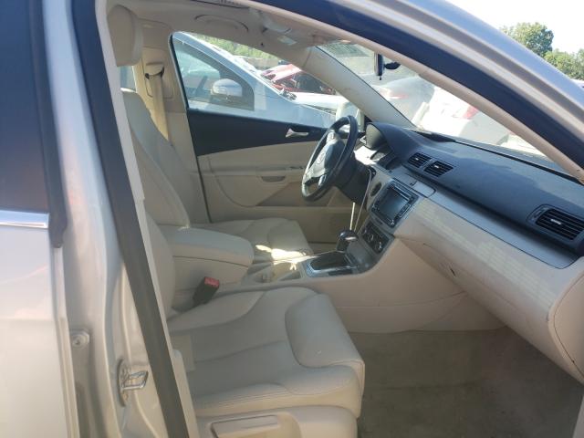 2010 VOLKSWAGEN PASSAT KOM WVWJM7AN0AE161433