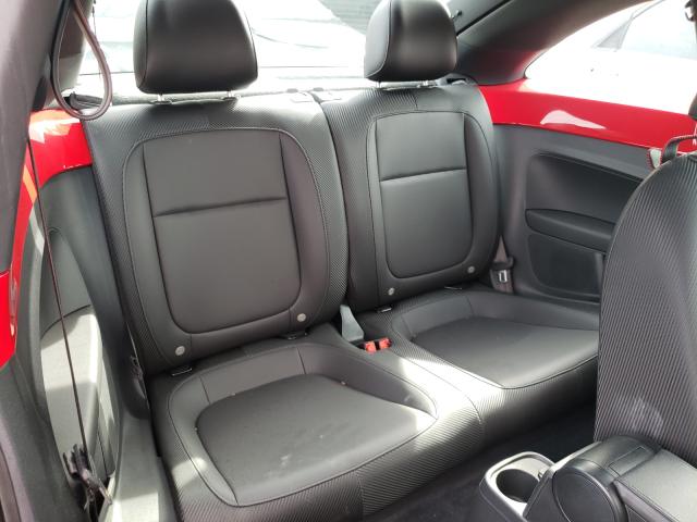 2019 VOLKSWAGEN BEETLE SE 3VWJD7AT8KM719147