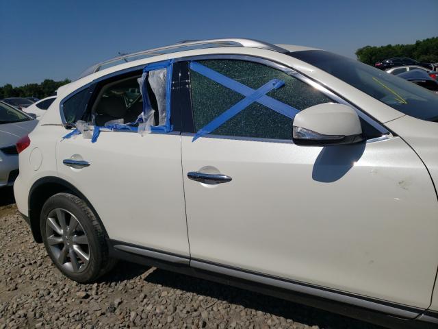 2017 INFINITI QX50 JN1BJ0RP6HM389773