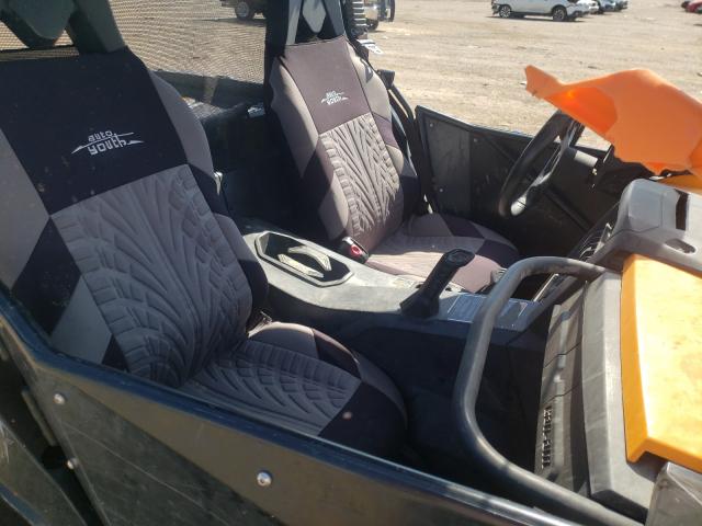 2016 CAN-AM COMMANDER 3JBKKAP29GJ000767