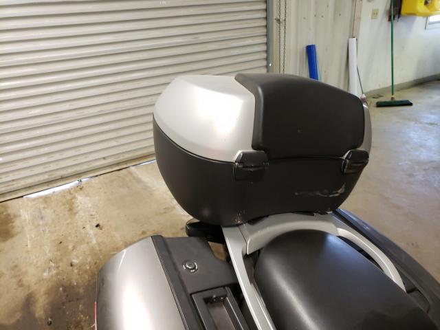 2012 BMW R1200 RT WB1044002CZW20910
