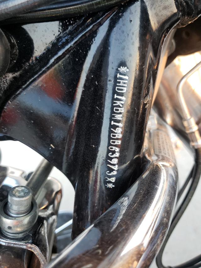 2011 HARLEY-DAVIDSON FLHX 1HD1KBM19BB639738