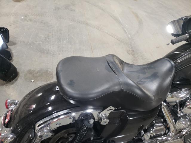 2017 HARLEY-DAVIDSON FLHXS STRE 1HD1KRC11HB665849