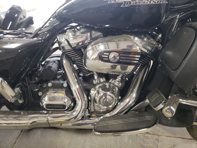 2017 HARLEY-DAVIDSON FLHXS STRE 1HD1KRC11HB665849