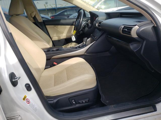 2016 LEXUS IS 200T JTHBA1D24G5006807