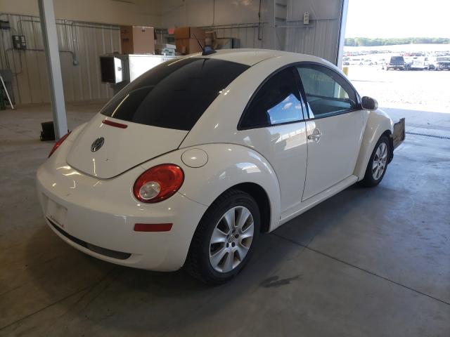 2010 VOLKSWAGEN NEW BEETLE 3VWRW3AG6AM034099