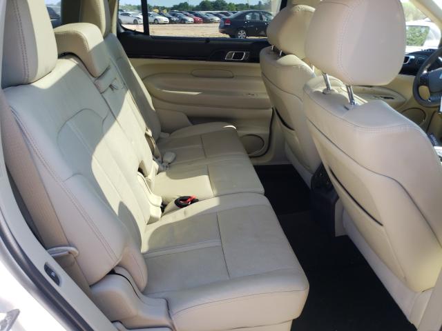 2018 LINCOLN MKT 2LMHJ5AT7JBL02570