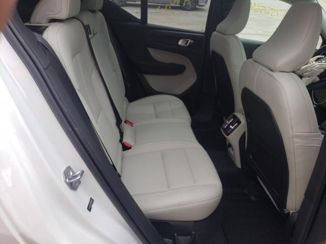 2021 VOLVO XC40 T5 MO YV4162UK2M2592342