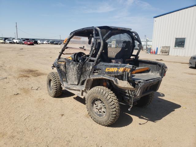 2016 CAN-AM COMMANDER 3JBKKAP29GJ000767