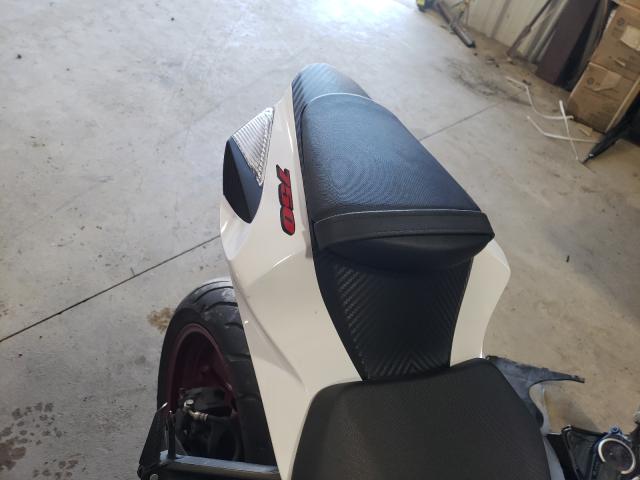 2017 SUZUKI GSX-R750 JS1GR7MA7H2100476