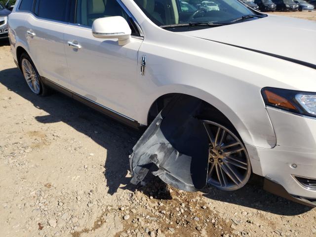 2018 LINCOLN MKT 2LMHJ5AT7JBL02570