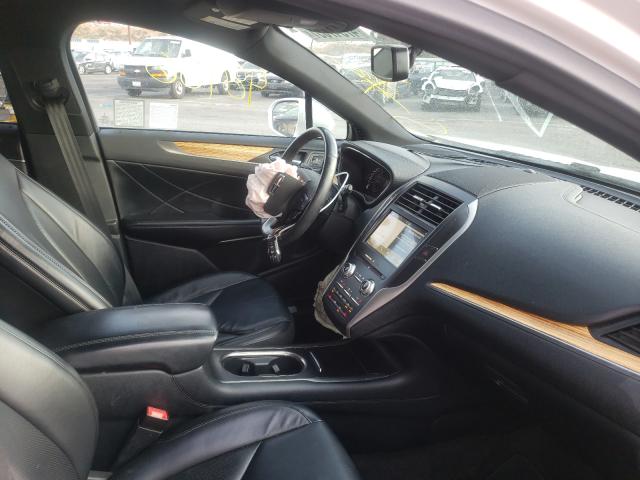 2016 LINCOLN MKC SELECT 5LMCJ2C9XGUJ21856