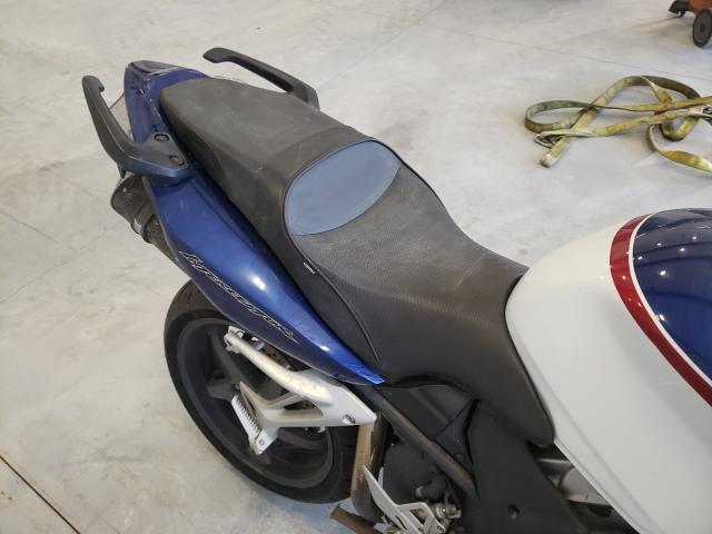 2007 HONDA VFR800 JH2RC46687M900091