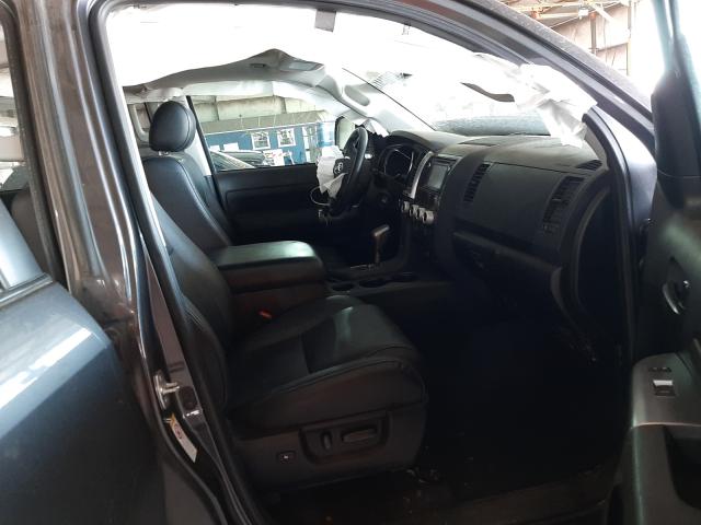 2019 TOYOTA SEQUOIA SR 5TDBY5G12KS174214