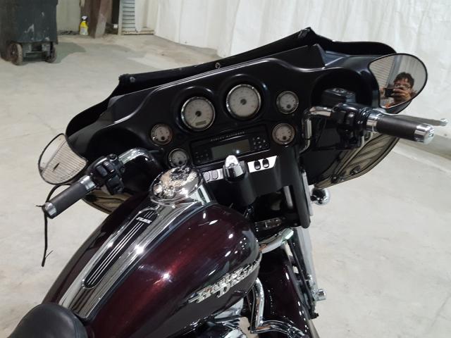 2007 HARLEY-DAVIDSON FLHX 1HD1KB4177Y657143