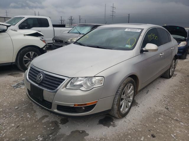 2010 VOLKSWAGEN PASSAT KOM WVWJK7AN6AE142293