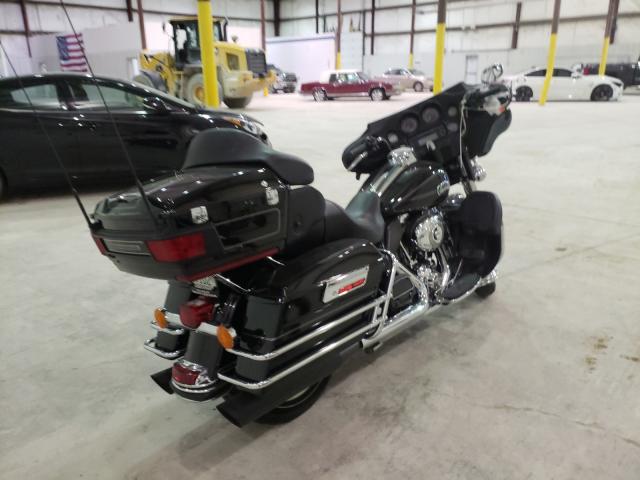 2010 HARLEY-DAVIDSON FLHTCU 1HD1FC414AB657962