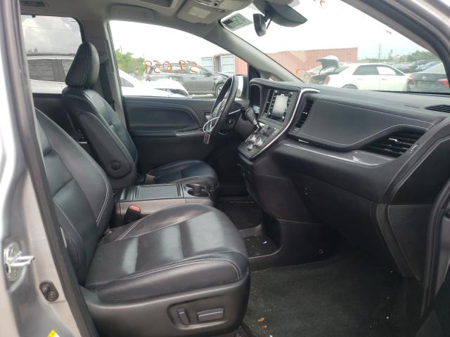 2018 TOYOTA SIENNA SE 5TDXZ3DC2JS904098