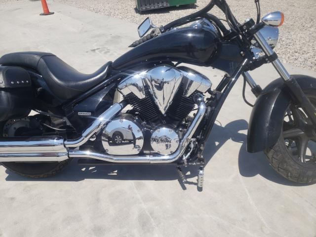 2013 HONDA VT1300 CR JH2SC6601DK300061