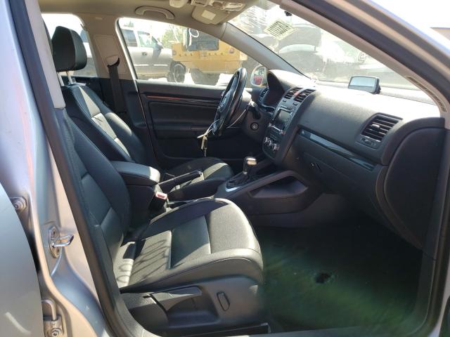 2010 VOLKSWAGEN JETTA WOLF 3VWRA7AJXAM150665
