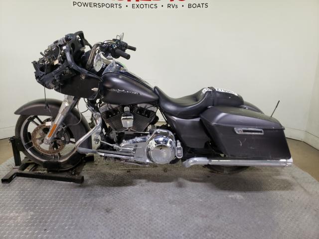 2016 HARLEY-DAVIDSON FLTRX ROAD 1HD1KHM14GB660233