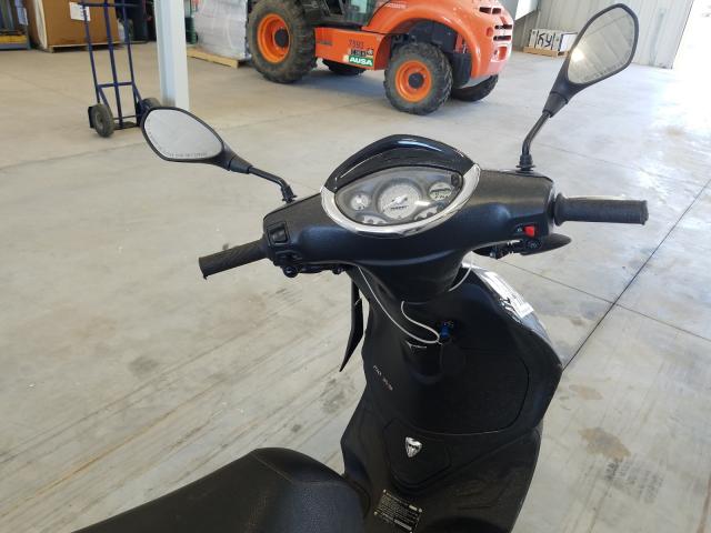 2016 PIAGGIO FLY ZAPM798G6G7002340