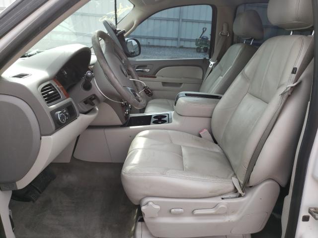 2013 CHEVROLET TAHOE 1GNSCBE08DR366611