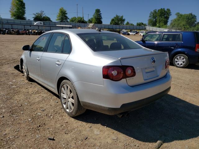 2010 VOLKSWAGEN JETTA WOLF 3VWRA7AJXAM150665