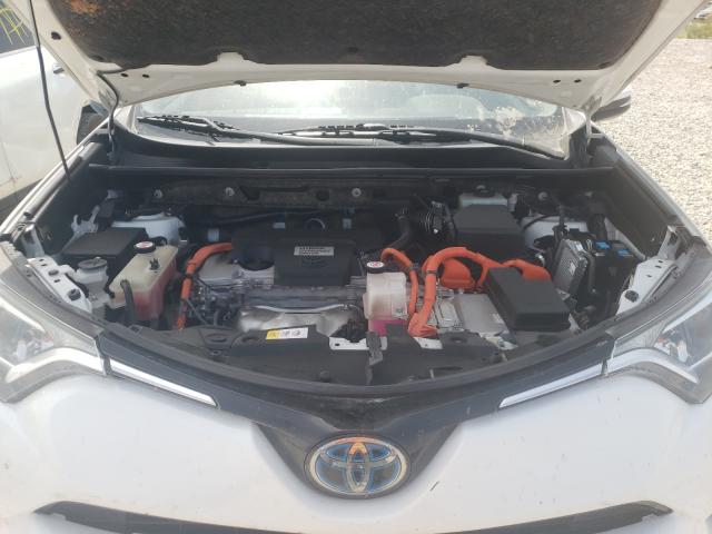2017 TOYOTA RAV4 HV LE JTMRJREV2HD147308
