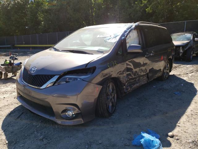 2017 TOYOTA SIENNA SE 5TDXZ3DC5HS874511