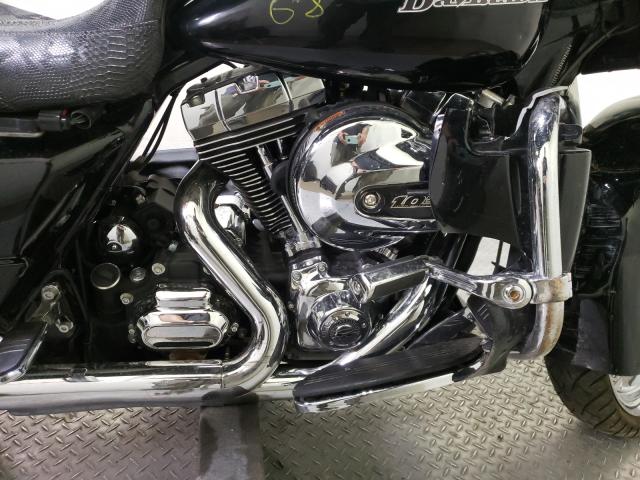 2016 HARLEY-DAVIDSON FLHX STREE 1HD1KBM12GB635263