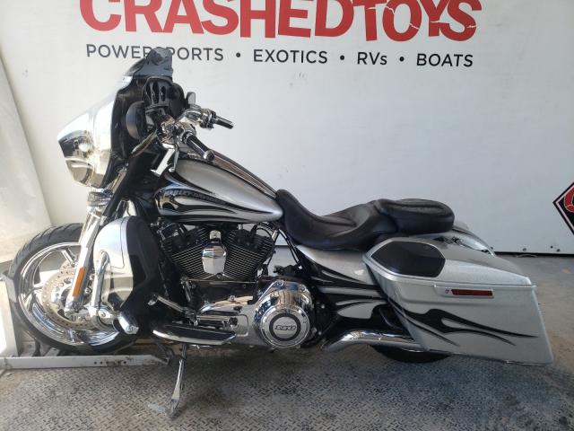 2015 HARLEY-DAVIDSON FLHXSE CVO 1HD1PXN14FB950819