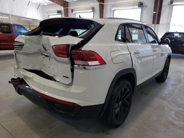 2020 VOLKSWAGEN ATLAS CROS 1V26C2CA1LC203014