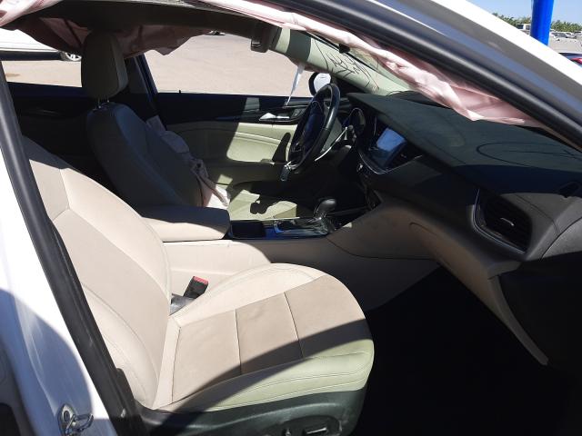 2018 BUICK REGAL ESSE W04GP6SX4J1064118