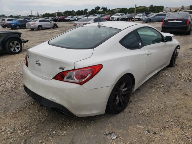 2010 HYUNDAI GENESIS KMHHT6KD2AU031057