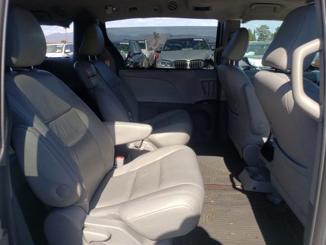 5TDYZ3DC7HS888298 Toyota SIENNA XLE