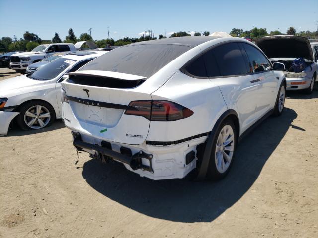 2020 TESLA MODEL X 5YJXCBE29LF242190