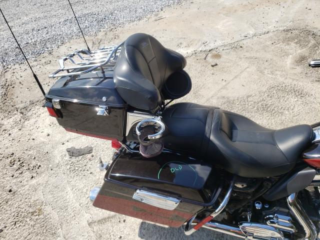 2011 HARLEY-DAVIDSON FLHTCUSE6 1HD1PR818BB954633